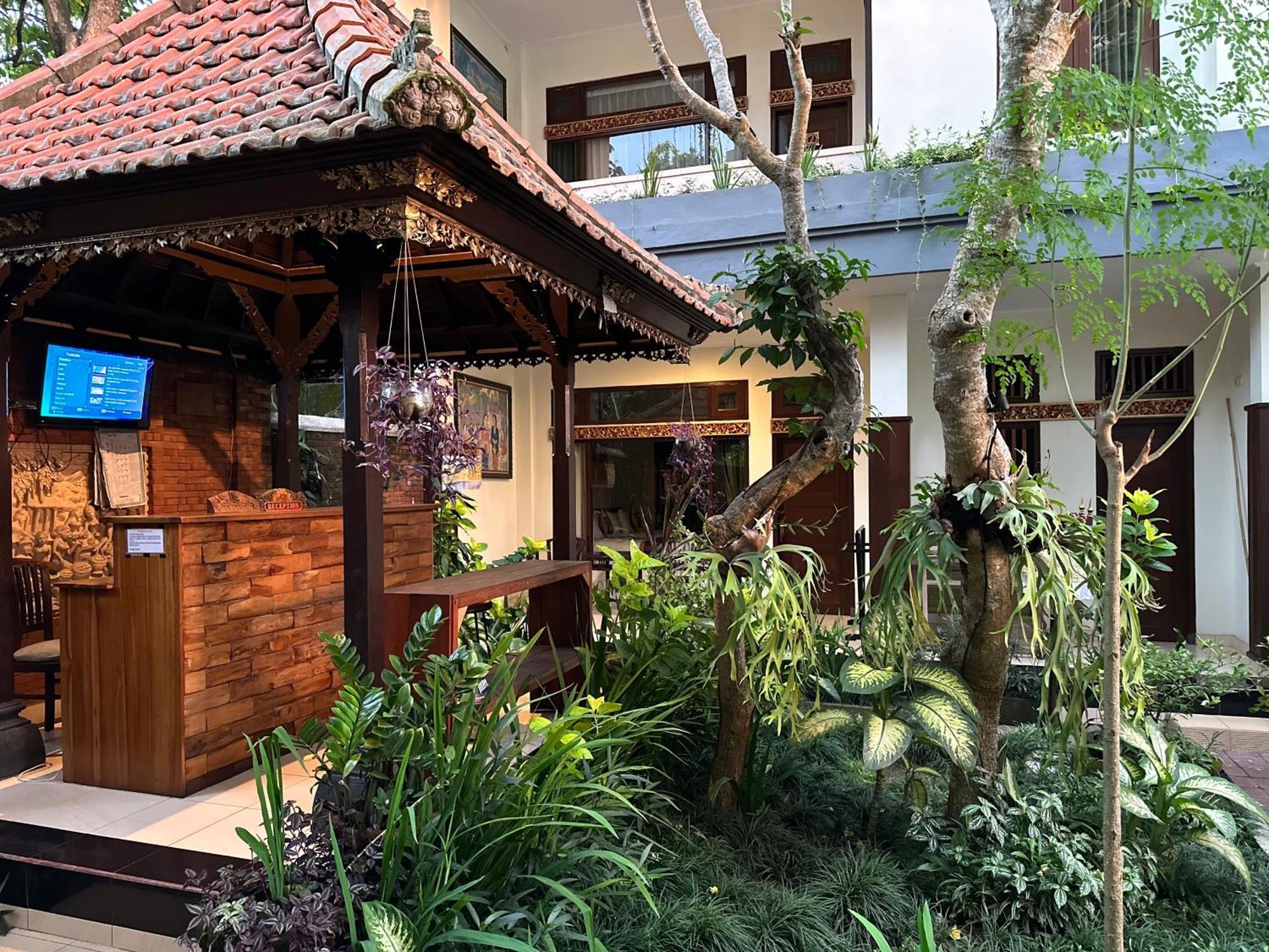 Brata Inn Ubud Exterior photo